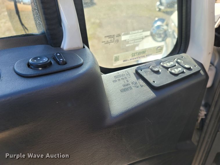 image for item MH9732 2014 International TerraStar  ambulance