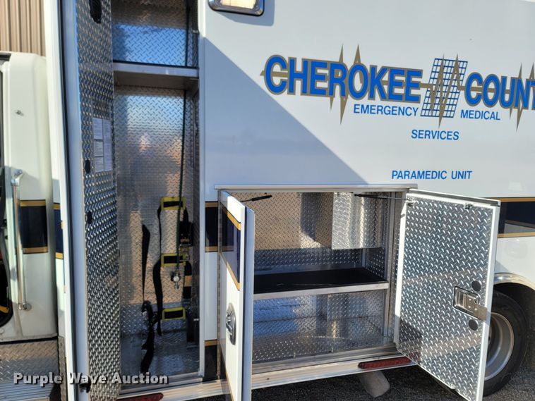 image for item MH9732 2014 International TerraStar  ambulance