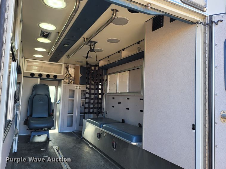 image for item MH9732 2014 International TerraStar  ambulance