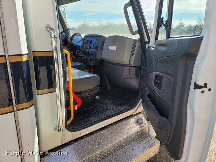 image for item MH9732 2014 International TerraStar  ambulance