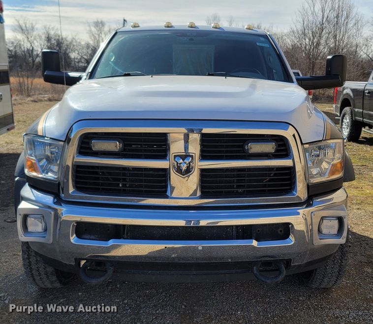 image for item MH9733 2011 Dodge Ram 4500  truck cab and chassis