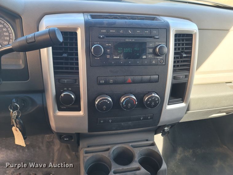 image for item MH9733 2011 Dodge Ram 4500  truck cab and chassis