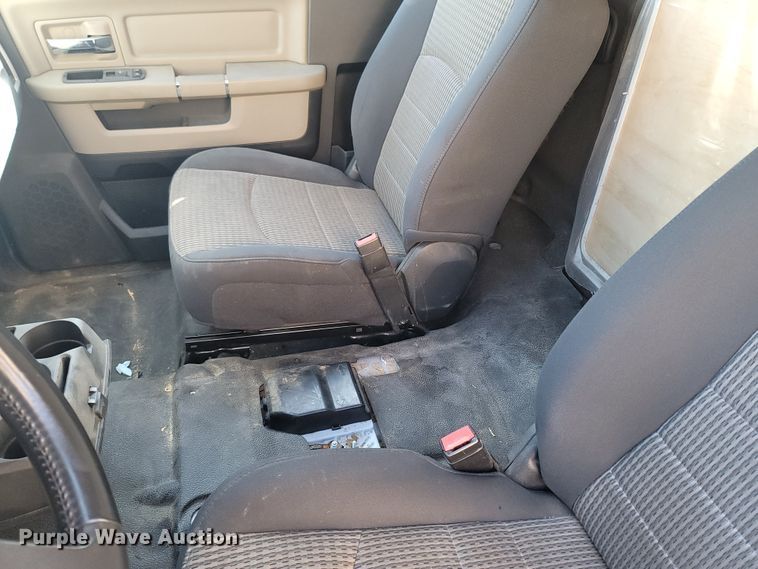 image for item MH9733 2011 Dodge Ram 4500  truck cab and chassis