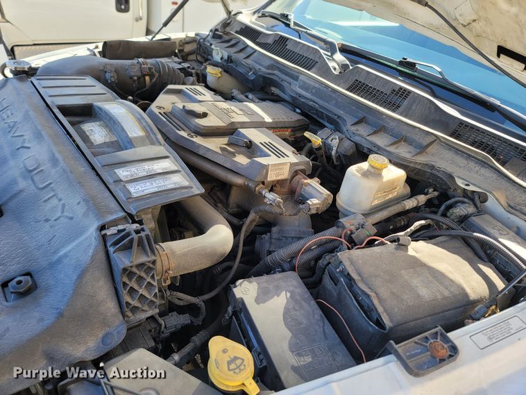 image for item MH9733 2011 Dodge Ram 4500  truck cab and chassis