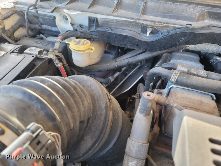 image for item MH9733 2011 Dodge Ram 4500  truck cab and chassis