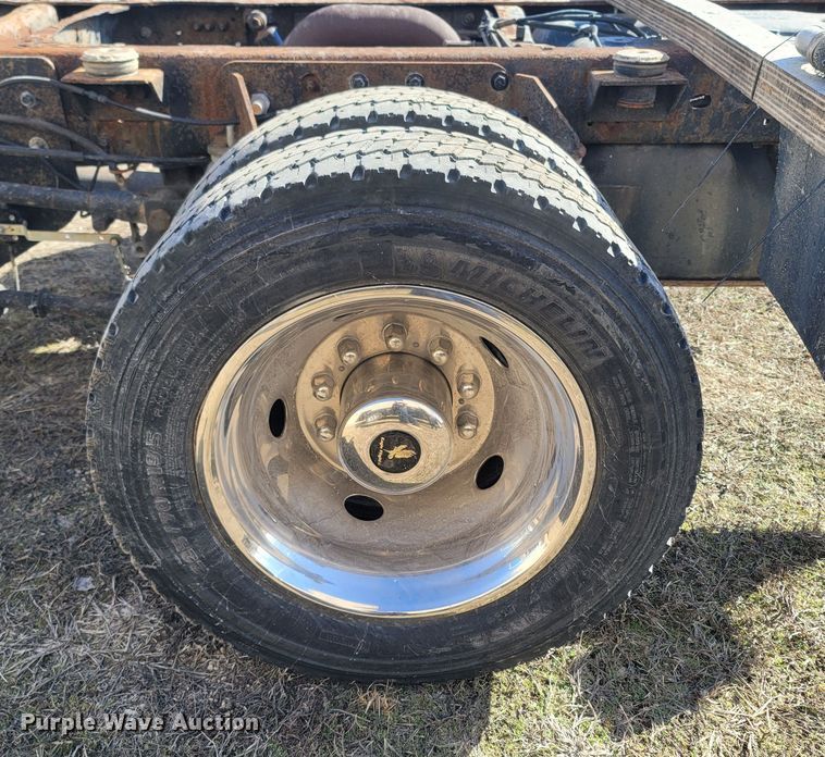 image for item MH9733 2011 Dodge Ram 4500  truck cab and chassis