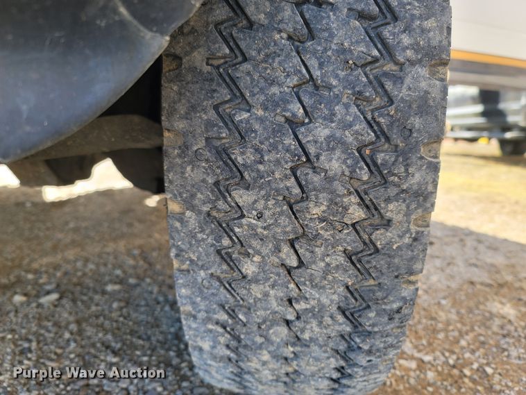 image for item MH9733 2011 Dodge Ram 4500  truck cab and chassis