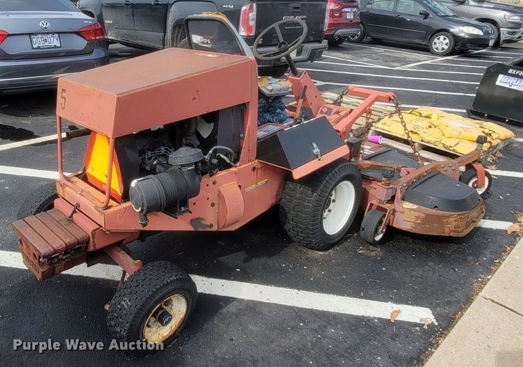 image for item MH9743 Toro Groundmaster 322D  lawn mower