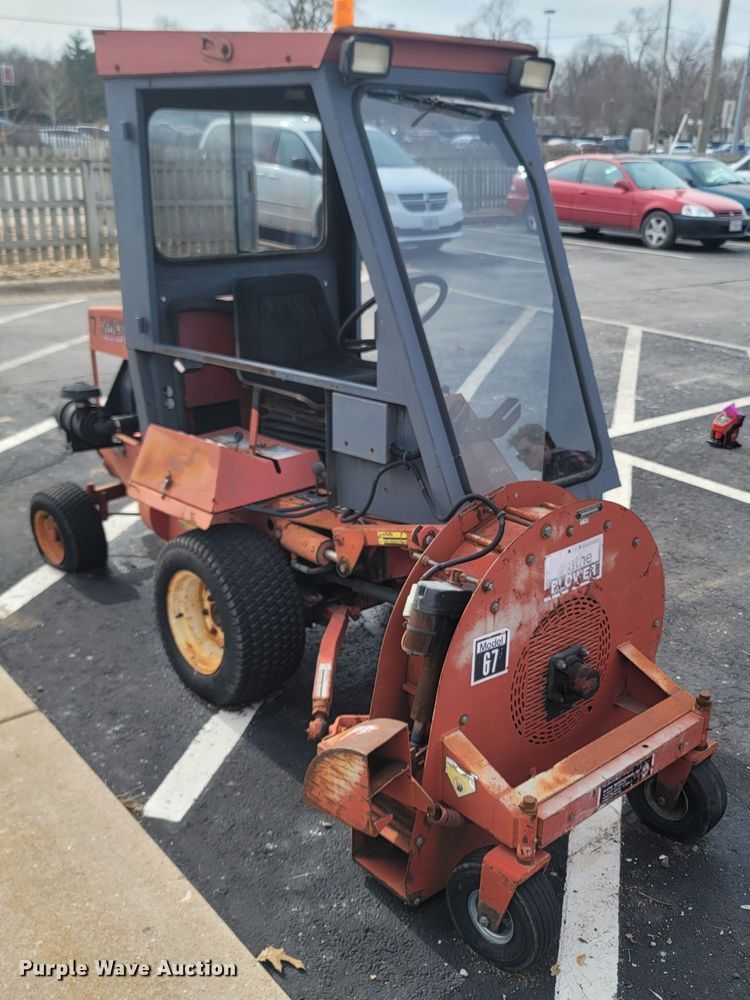 image for item MH9744 Toro Groundmaster 322D  lawn mower