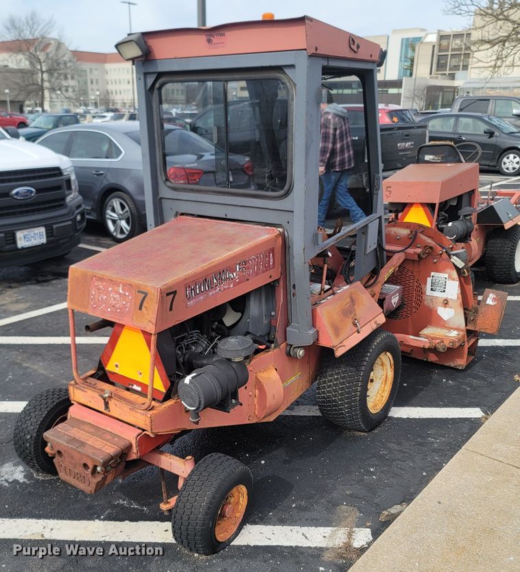image for item MH9744 Toro Groundmaster 322D  lawn mower