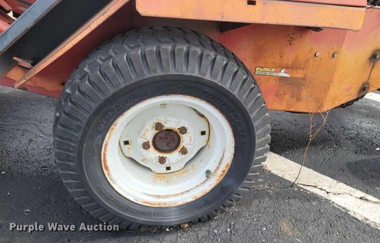 image for item MH9744 Toro Groundmaster 322D  lawn mower