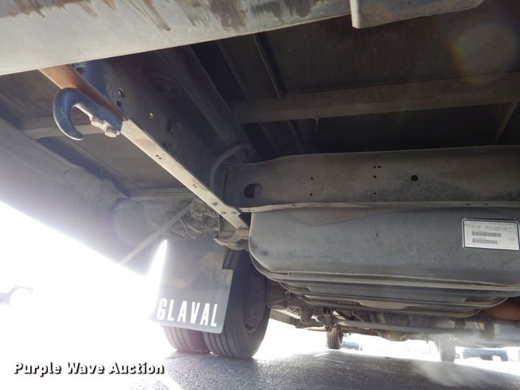 image for item MM9636 2007 Ford E450  shuttle bus