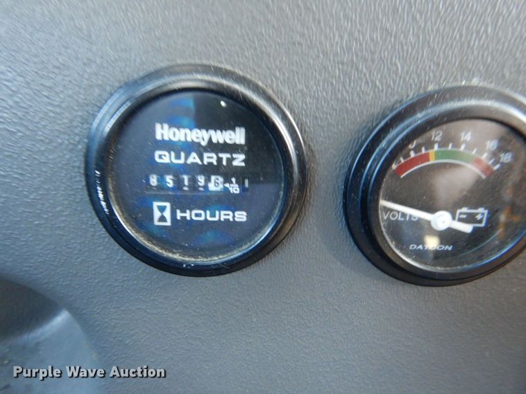 image for item MM9637 2012 Ford E450  shuttle bus