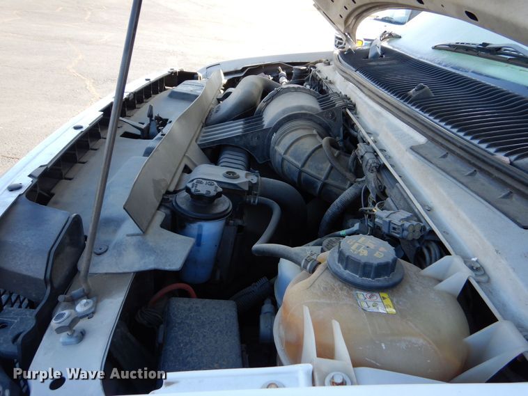 image for item MM9637 2012 Ford E450  shuttle bus