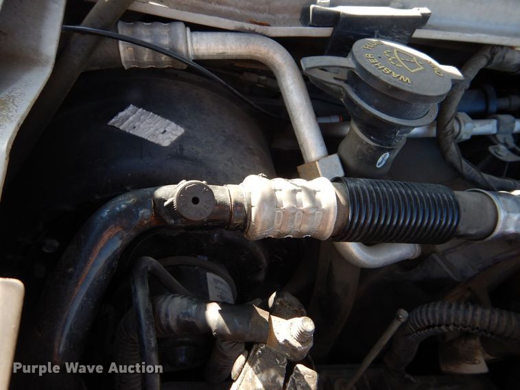 image for item MM9637 2012 Ford E450  shuttle bus