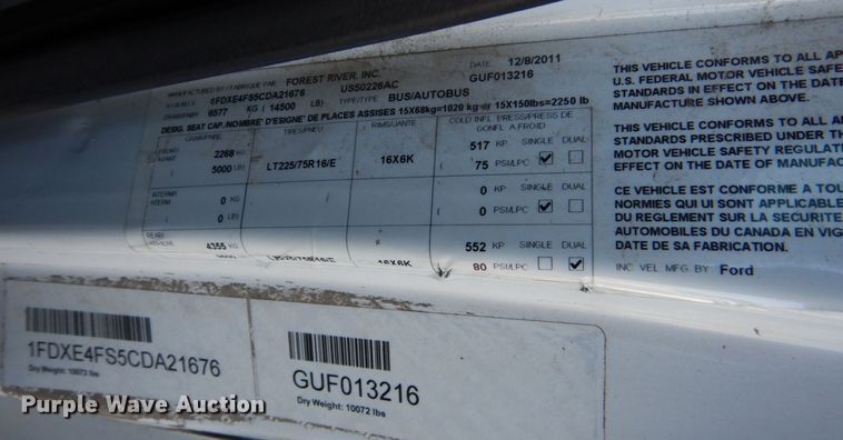 image for item MM9637 2012 Ford E450  shuttle bus