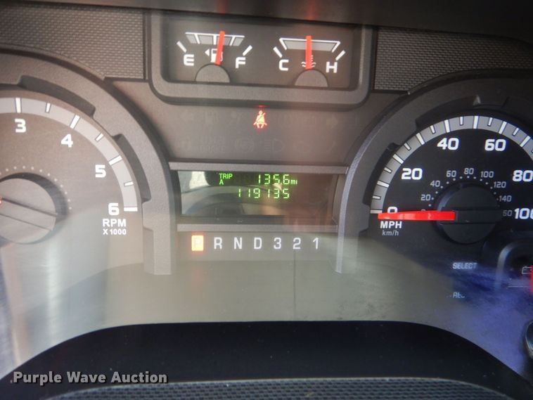 image for item MM9639 2012 Ford E450  shuttle bus