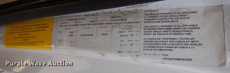 image for item MM9639 2012 Ford E450  shuttle bus