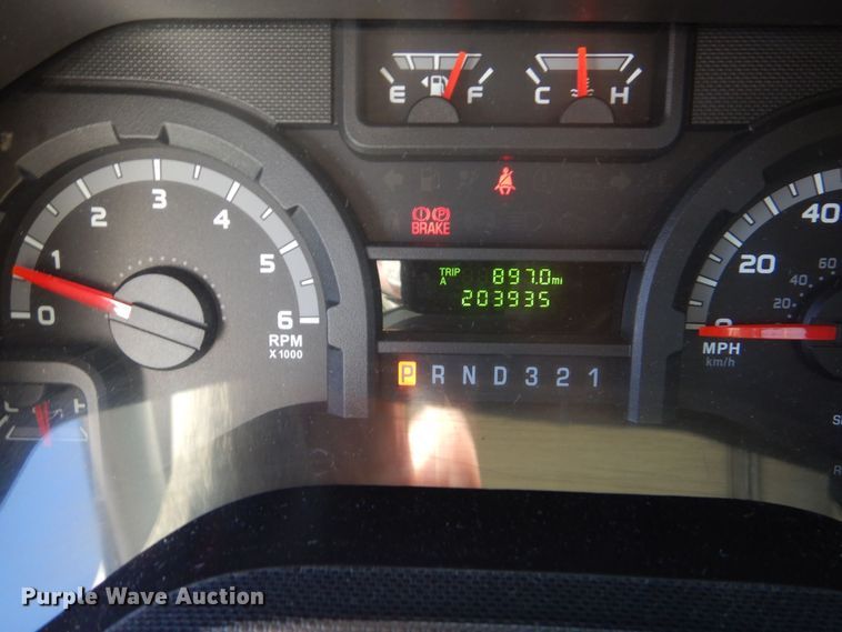 image for item MM9640 2012 Ford E450  shuttle bus