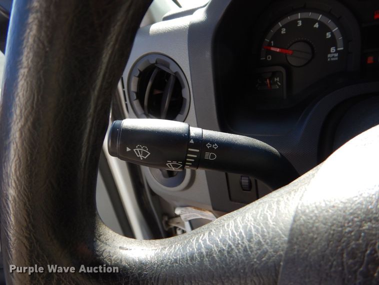 image for item MM9640 2012 Ford E450  shuttle bus