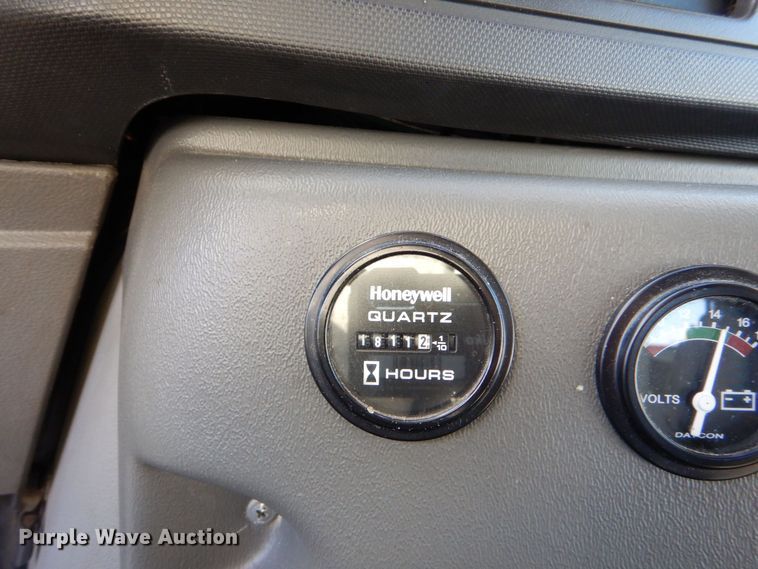 image for item MM9640 2012 Ford E450  shuttle bus