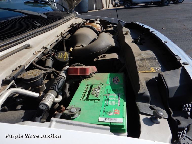 image for item MM9640 2012 Ford E450  shuttle bus