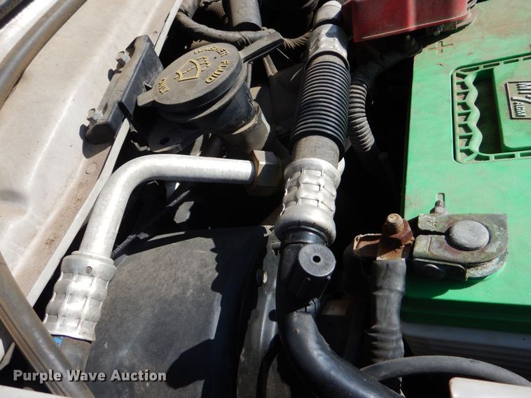 image for item MM9640 2012 Ford E450  shuttle bus