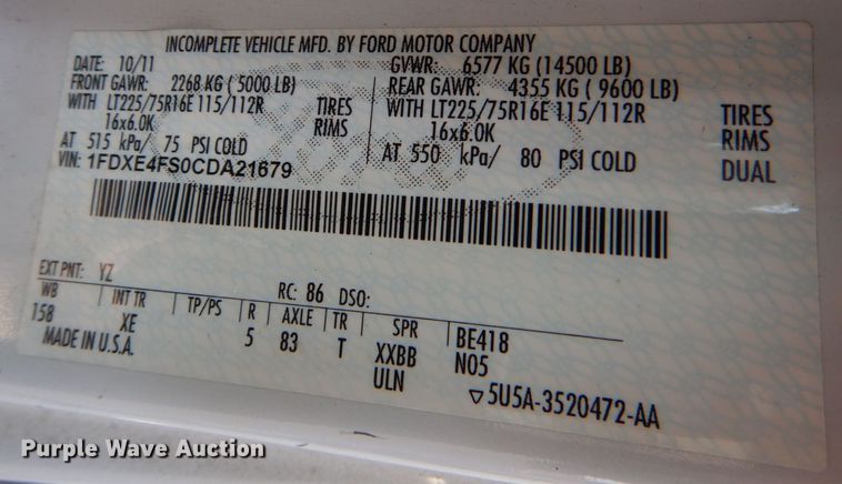 image for item MM9640 2012 Ford E450  shuttle bus