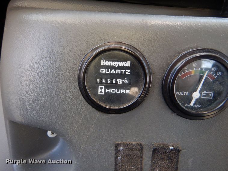 image for item MM9641 2013 Ford E450  shuttle bus