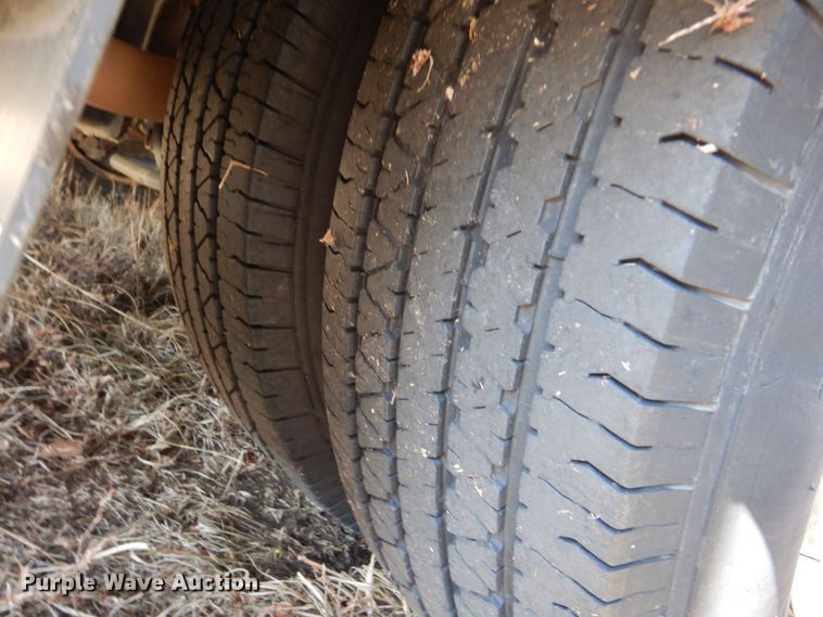 image for item MM9641 2013 Ford E450  shuttle bus