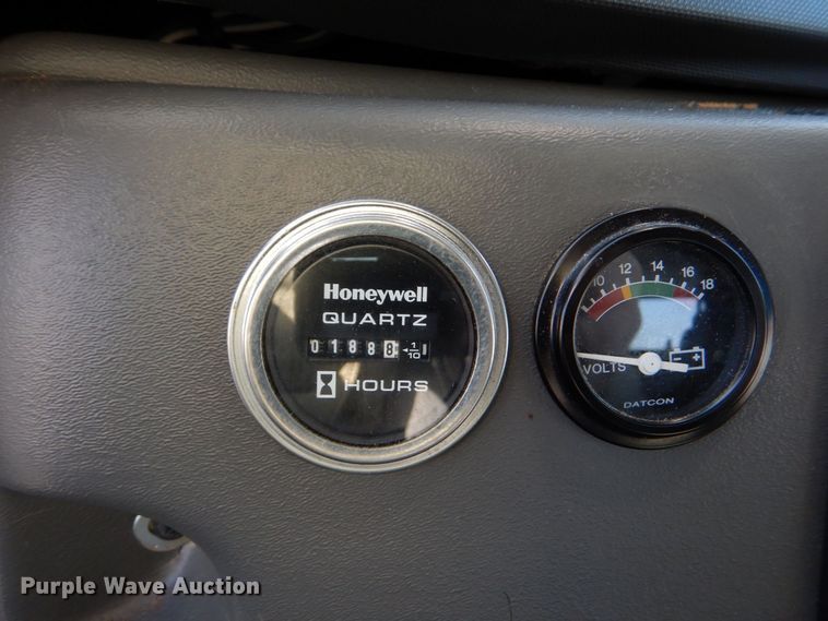 image for item MM9643 2013 Ford E450  shuttle bus