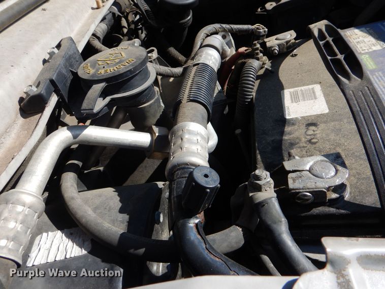 image for item MM9643 2013 Ford E450  shuttle bus