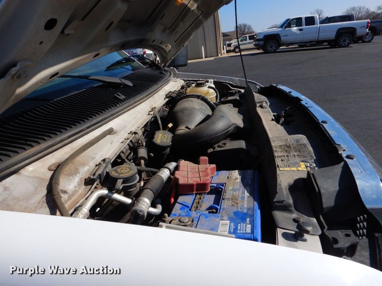 image for item MM9644 2013 Ford E450  shuttle bus