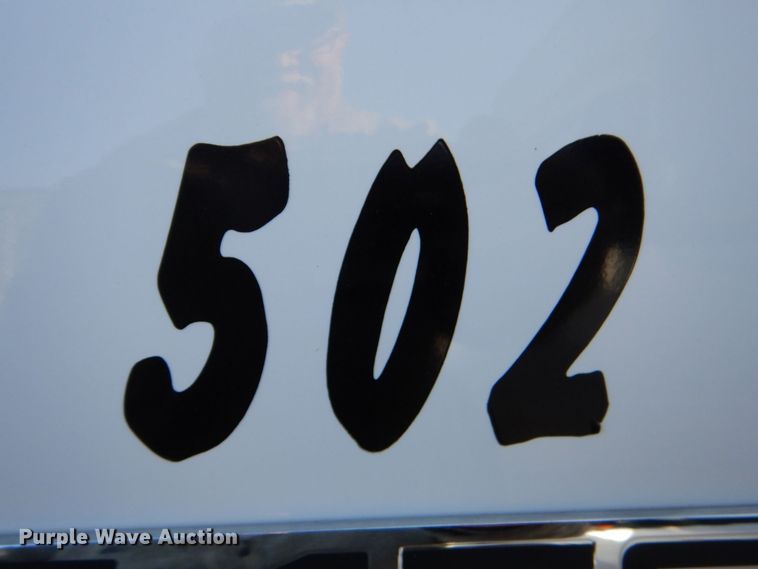 image for item MM9645 2014 Ford E450  shuttle bus