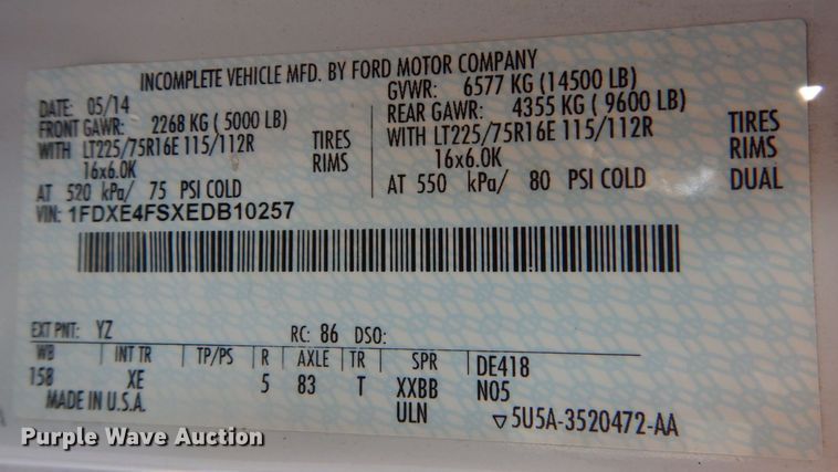 image for item MM9645 2014 Ford E450  shuttle bus