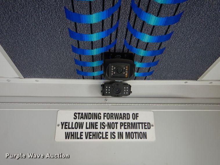 image for item MM9646 2014 Ford E450  shuttle bus