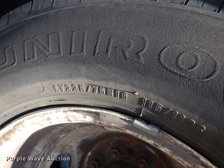 image for item MM9647 2016 Ford E450  shuttle bus