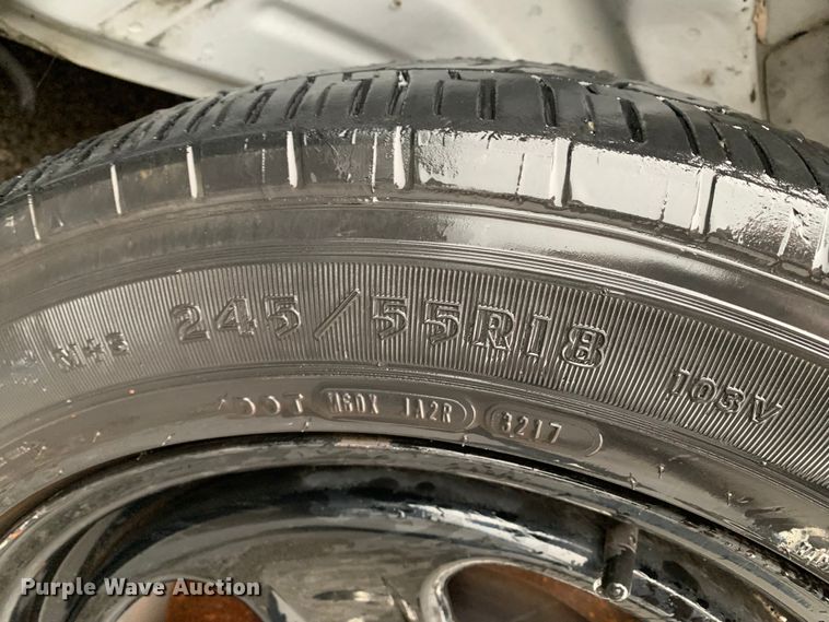 image for item MM9701 (2) Ford Taurus Police Interceptors