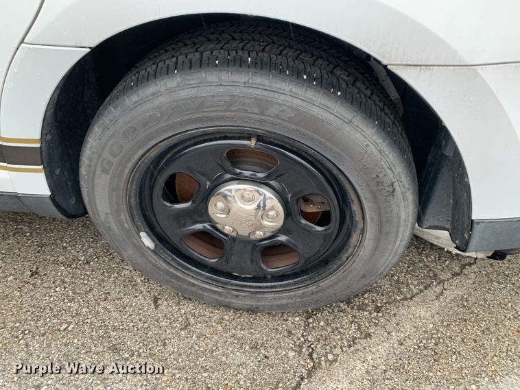 image for item MM9701 (2) Ford Taurus Police Interceptors