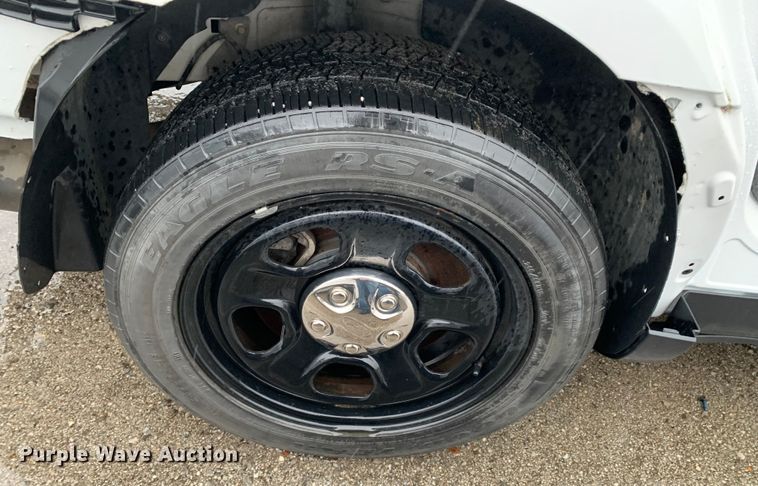 image for item MM9701 (2) Ford Taurus Police Interceptors