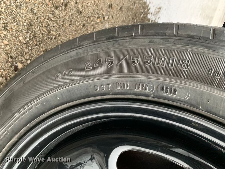 image for item MM9701 (2) Ford Taurus Police Interceptors