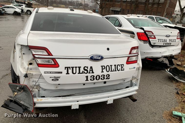 image for item MM9702 (2) Ford Taurus Police Interceptors