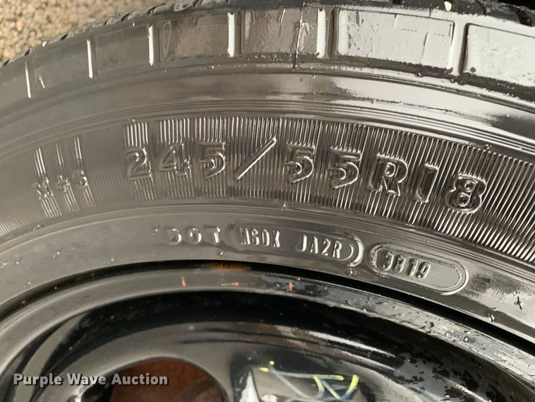 image for item MM9702 (2) Ford Taurus Police Interceptors