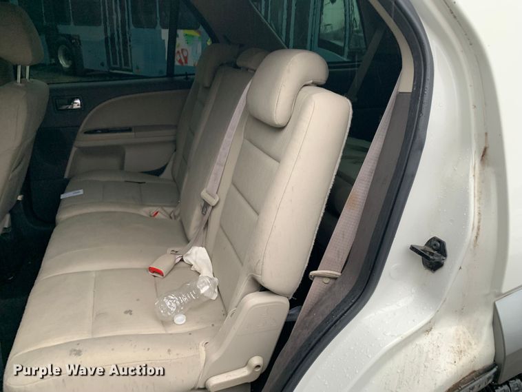 image for item MM9706 2009 Ford Taurus X  SUV