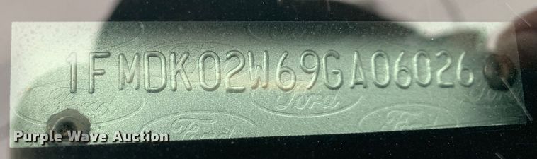 image for item MM9706 2009 Ford Taurus X  SUV