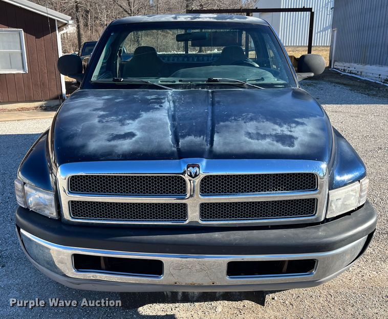 image for item MW9459 2001 Dodge Ram 2500  pickup truck