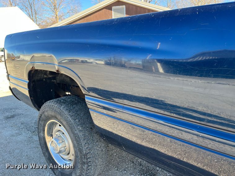 image for item MW9459 2001 Dodge Ram 2500  pickup truck