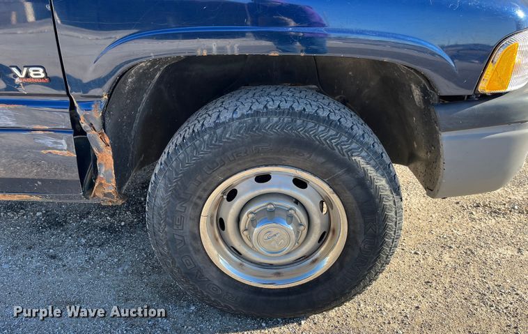 image for item MW9459 2001 Dodge Ram 2500  pickup truck