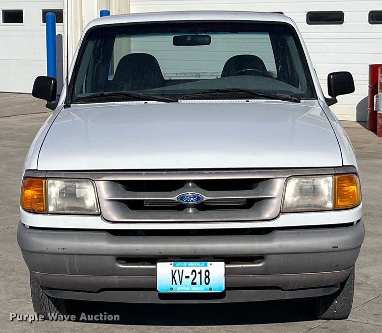 image for item MW9489 1996 Ford Ranger  SuperCab pickup truck
