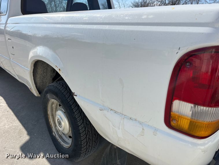 image for item MW9489 1996 Ford Ranger  SuperCab pickup truck